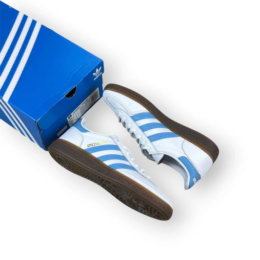 adidas Handball Spezial White Light Blue IE3607 – EU 40 2/3, brand new with original box