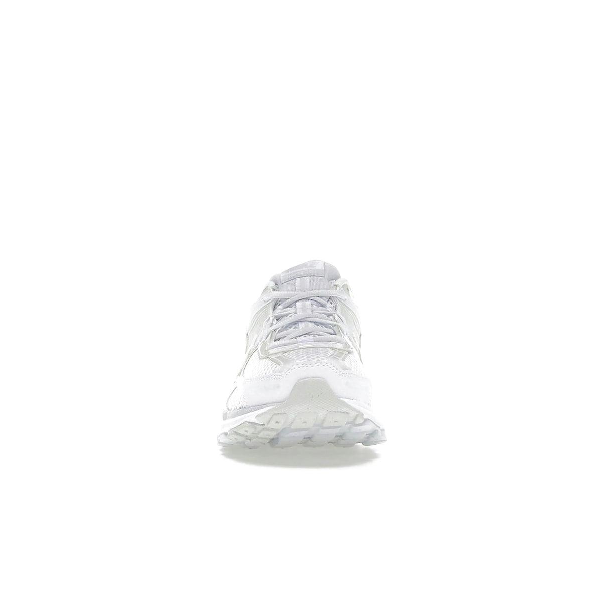 Nike Zoom Vomero 5 women’s sneaker in white with platinum tint, summit white and black accents – image 2 of 4