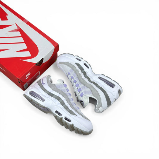 Nike Air Max 95 OG Big Bubble Hydrangeas (Women’s) IB6396-100 – EU 41, brand new with original box