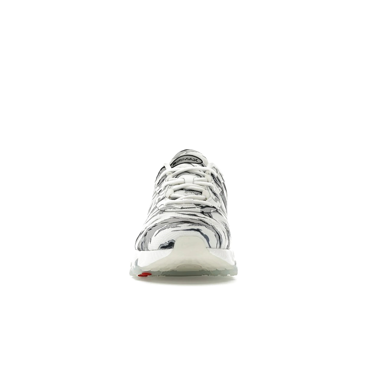 Nike Air Max Dn8 Premium in summit white, cool grey, light and dark smoke grey leather – image 2 of 4