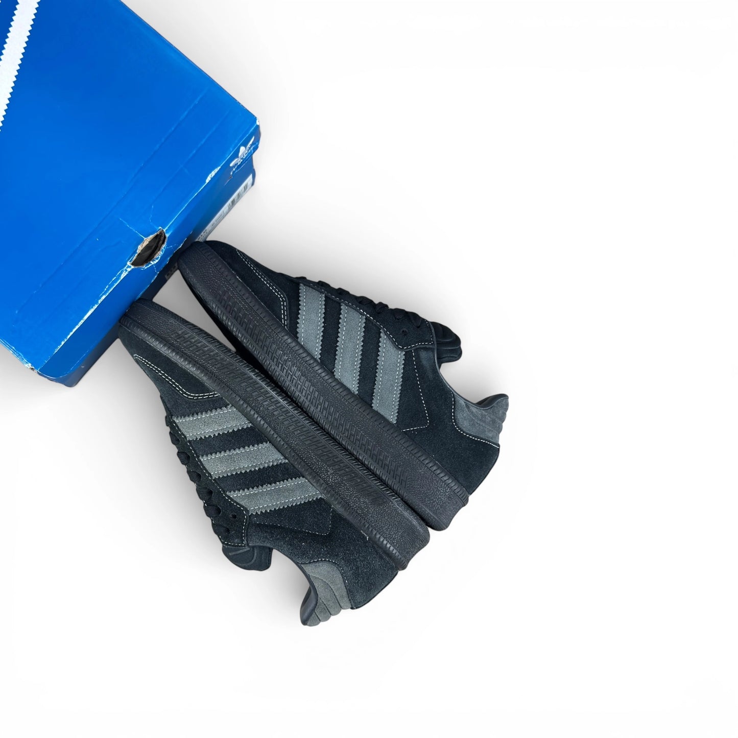 adidas Samba XLG Black Carbon IH2219 – EU 40 2/3, brand new with original box