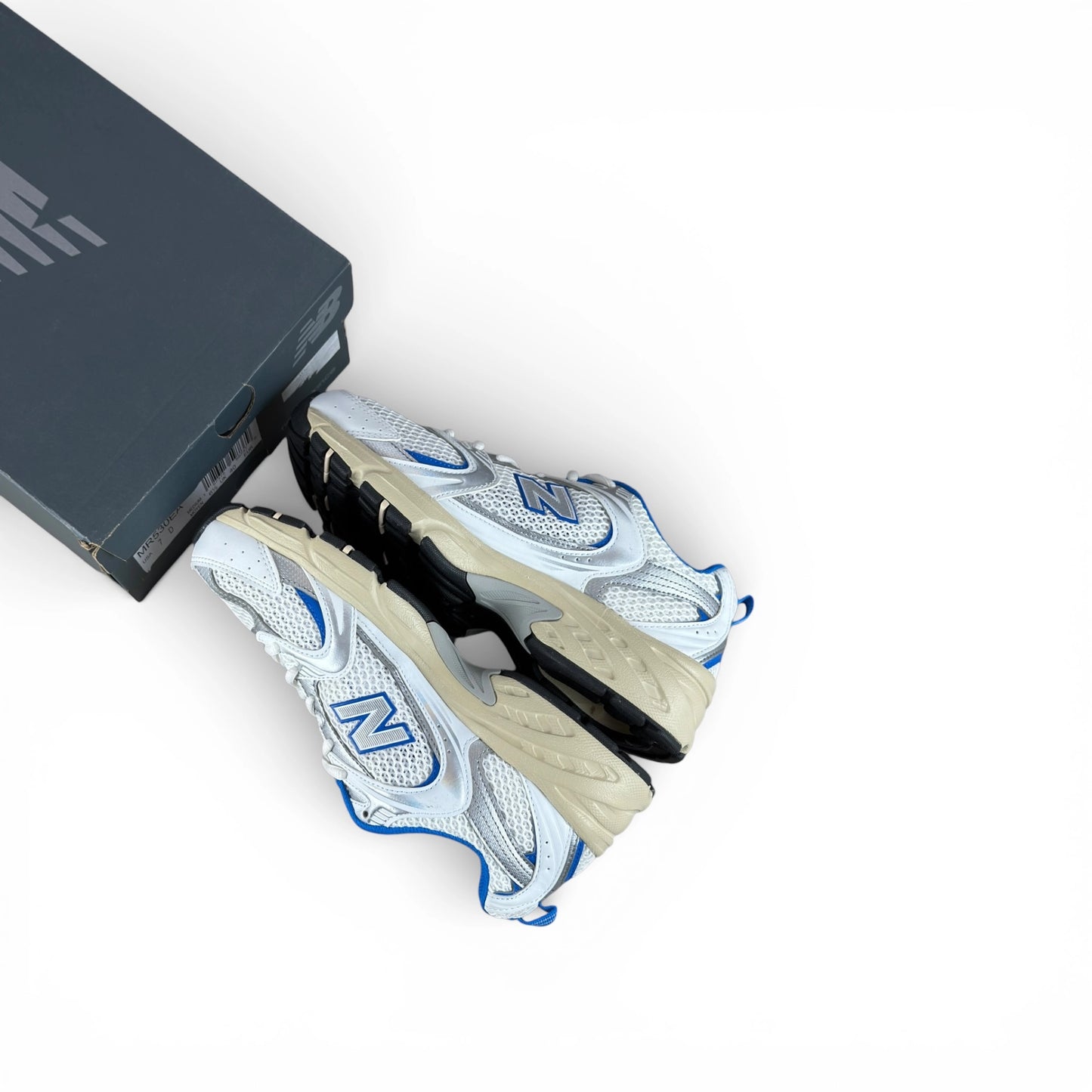 New Balance 530 White Blue Oasis MR530EA – EU 40, brand new with original box