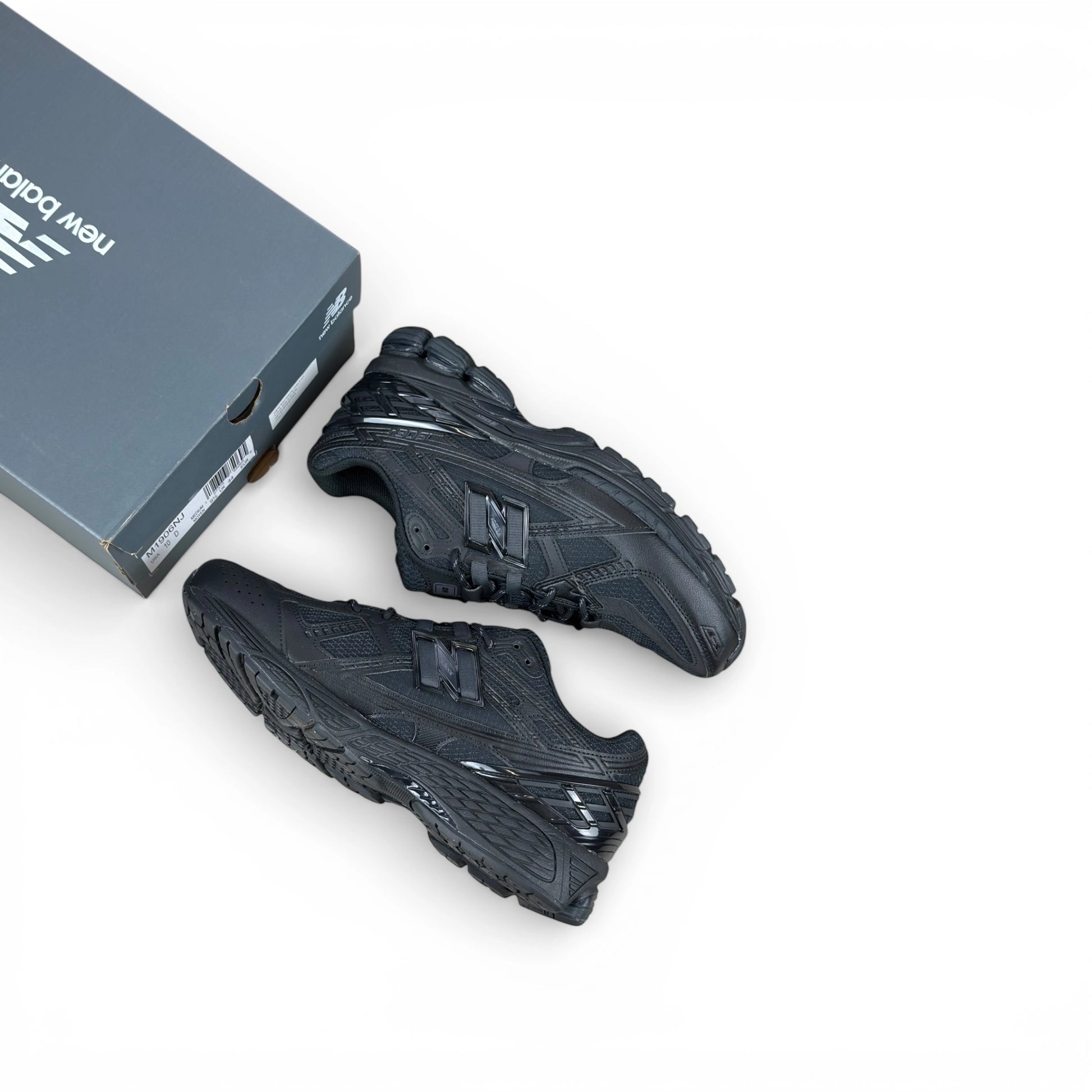 New Balance 1906U Triple Black – size EU 44, brand new with original box