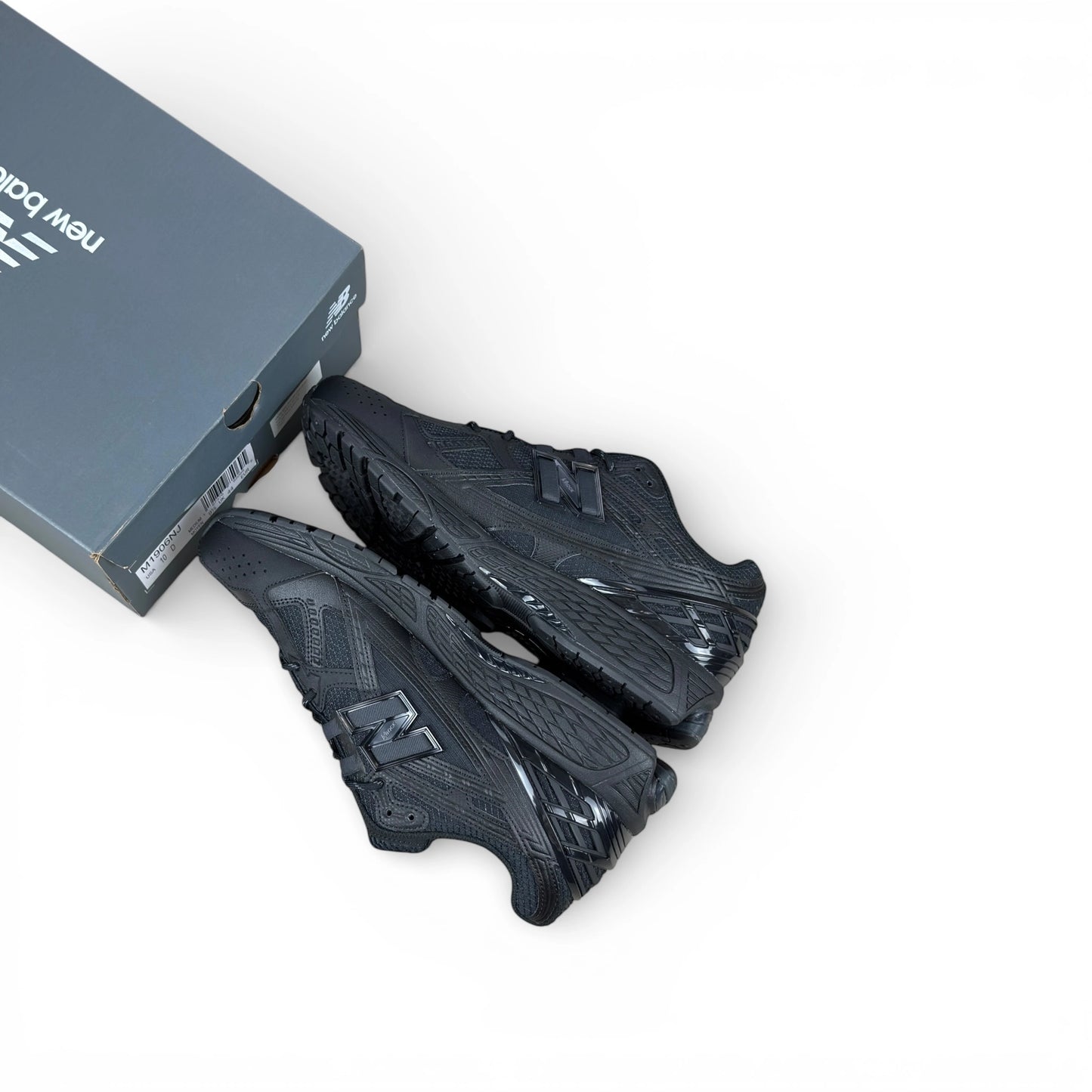 New Balance 1906U Triple Black – size EU 44, brand new with original box