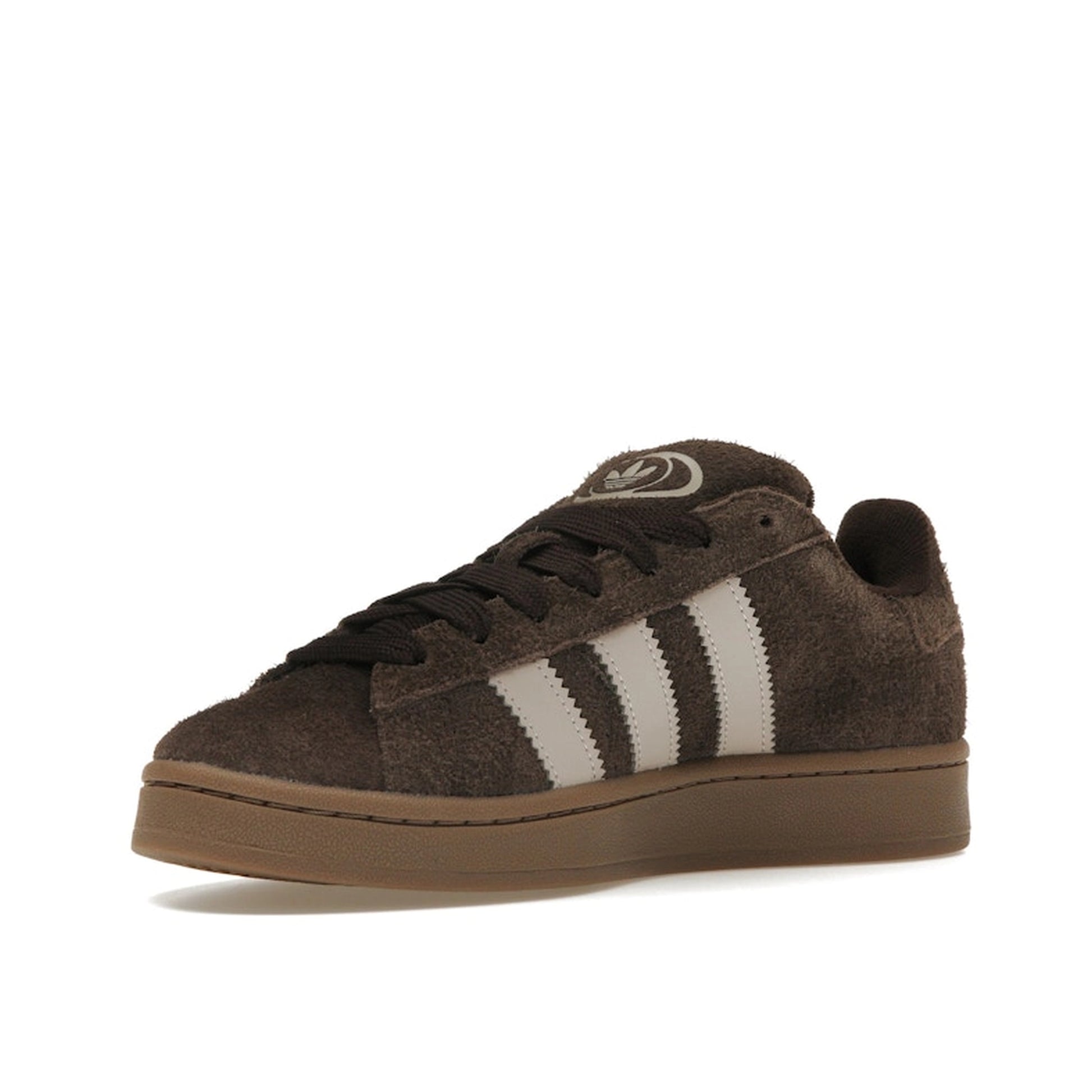 adidas Campus 00s sneakers, front view, model JH6183 in dark brown and grey tones.