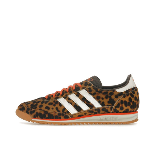 adidas SL 72 OG Women’s sneakers, side view, in leopard print with black and beige details.
