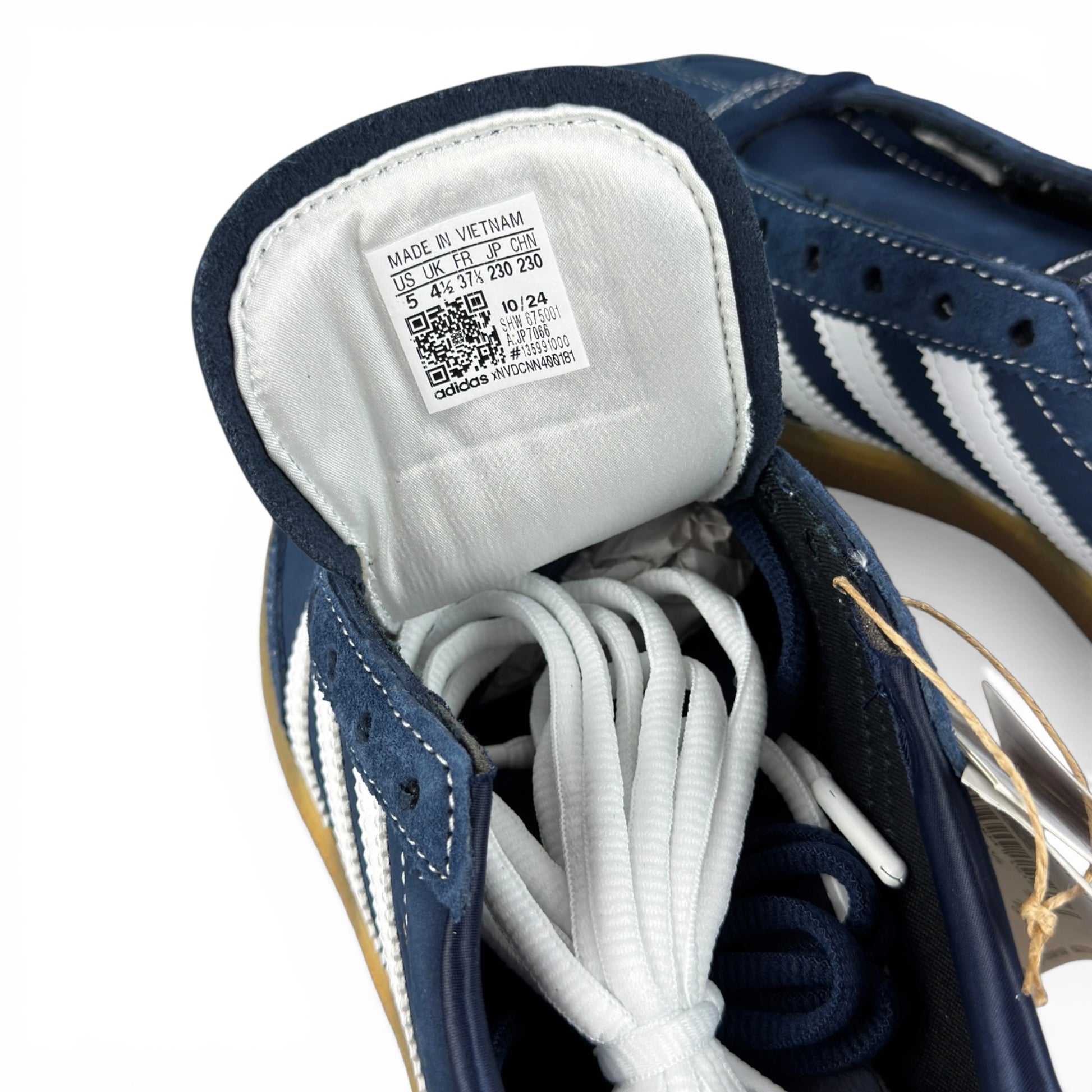 adidas Handball Spezial Sporty & Rich Night Indigo JP7066 – EU 37 1/3, brand new with original box