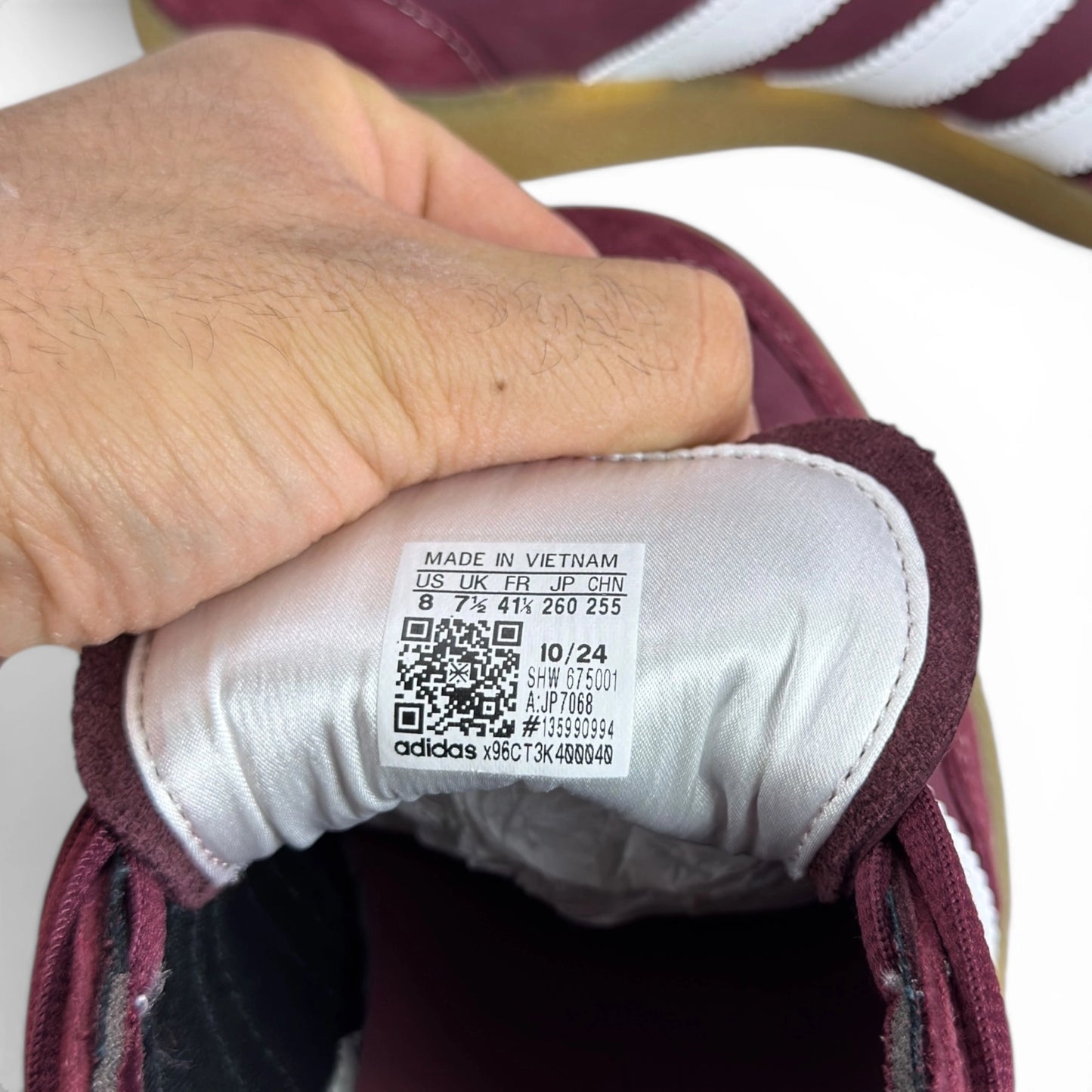 adidas Handball Spezial Sporty & Rich Shadow Red JP7068 – EU 41 1/3, brand new with original box