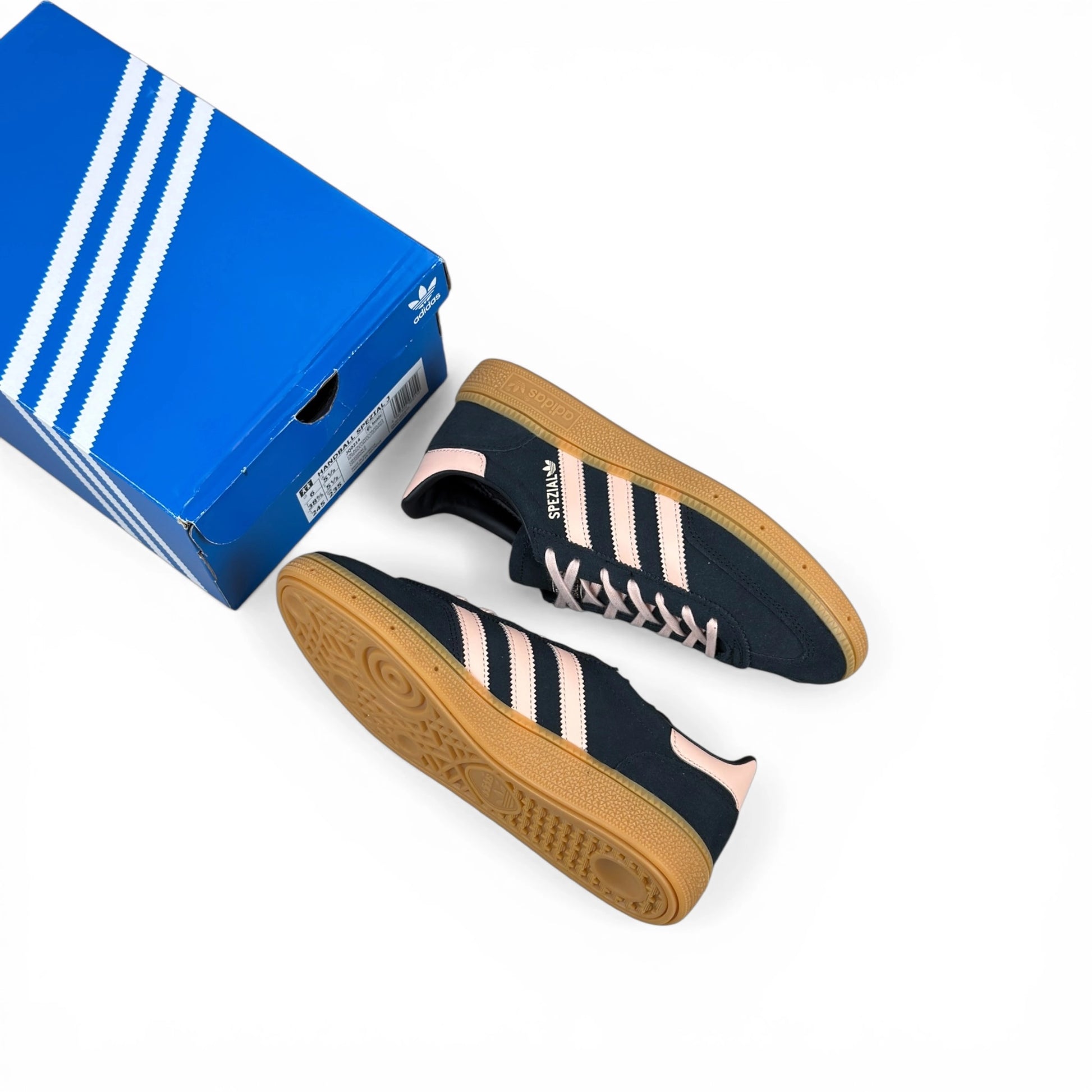 adidas Handball Spezial Black Powder Coral Gum JQ0214 – EU 38 2/3, brand new with original box