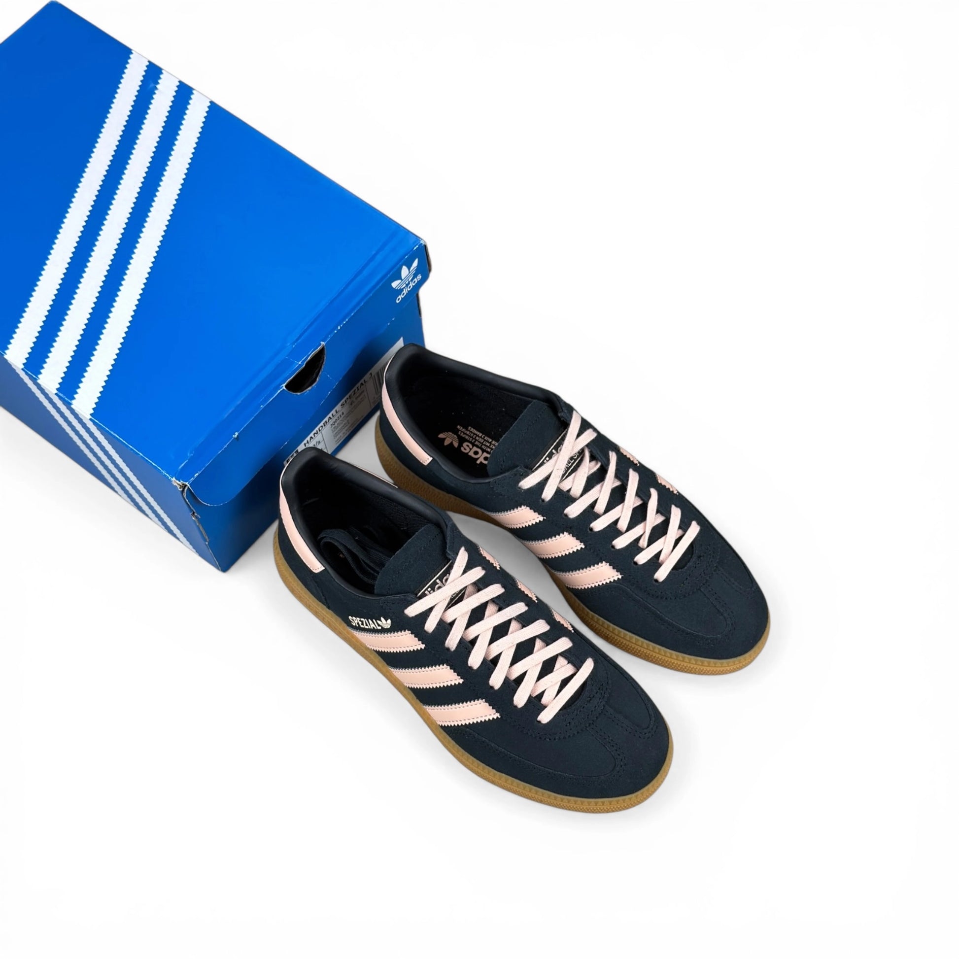 adidas Handball Spezial Black Powder Coral Gum JQ0214 – EU 38 2/3, brand new with original box