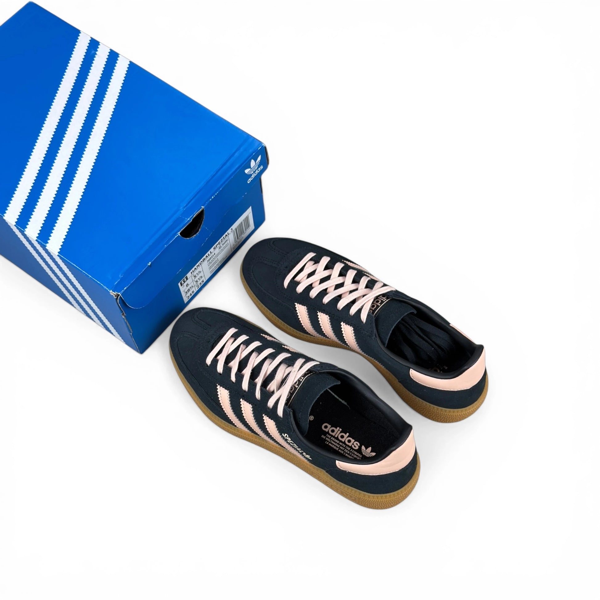 adidas Handball Spezial Black Powder Coral Gum JQ0214 – EU 38 2/3, brand new with original box