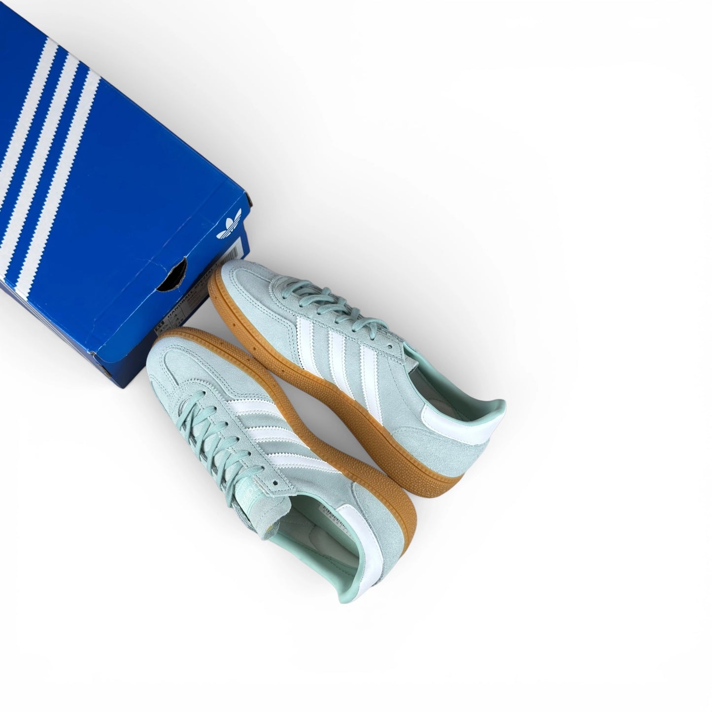 adidas Handball Spezial Ash Green / White / Gum (Junior’s) JR4970 – EU 36 2/3, brand new with original box