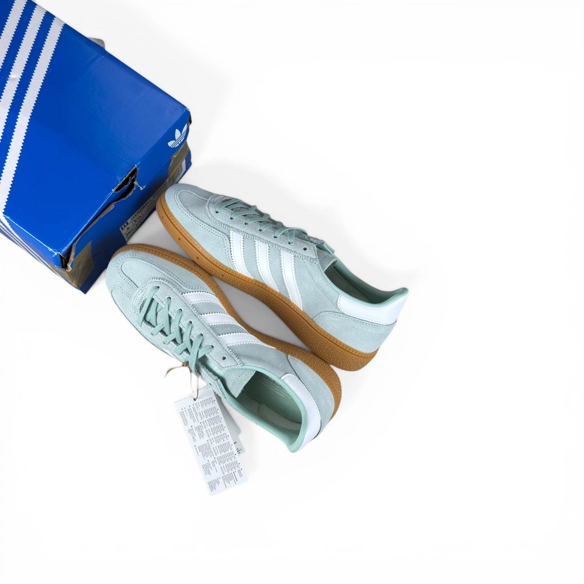 adidas Handball Spezial Ash Green / White / Gum (Junior’s) JR4970 – EU 38 2/3, brand new with original box
