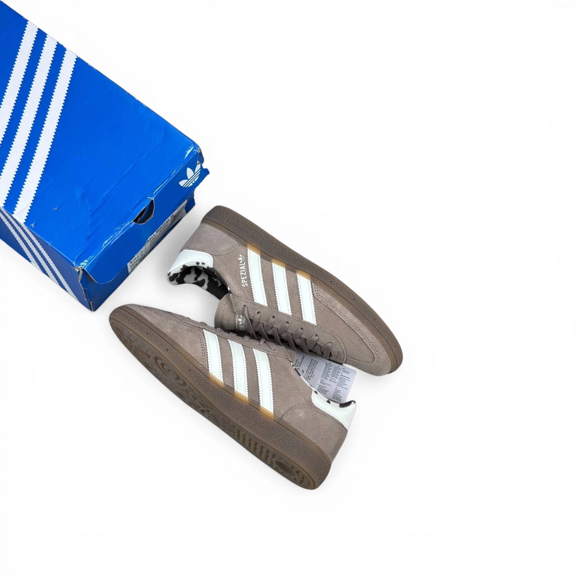 adidas Handball Spezial Chalky Brown Cow Print (Women’s) – size EU 40 2/3, brand new with original box