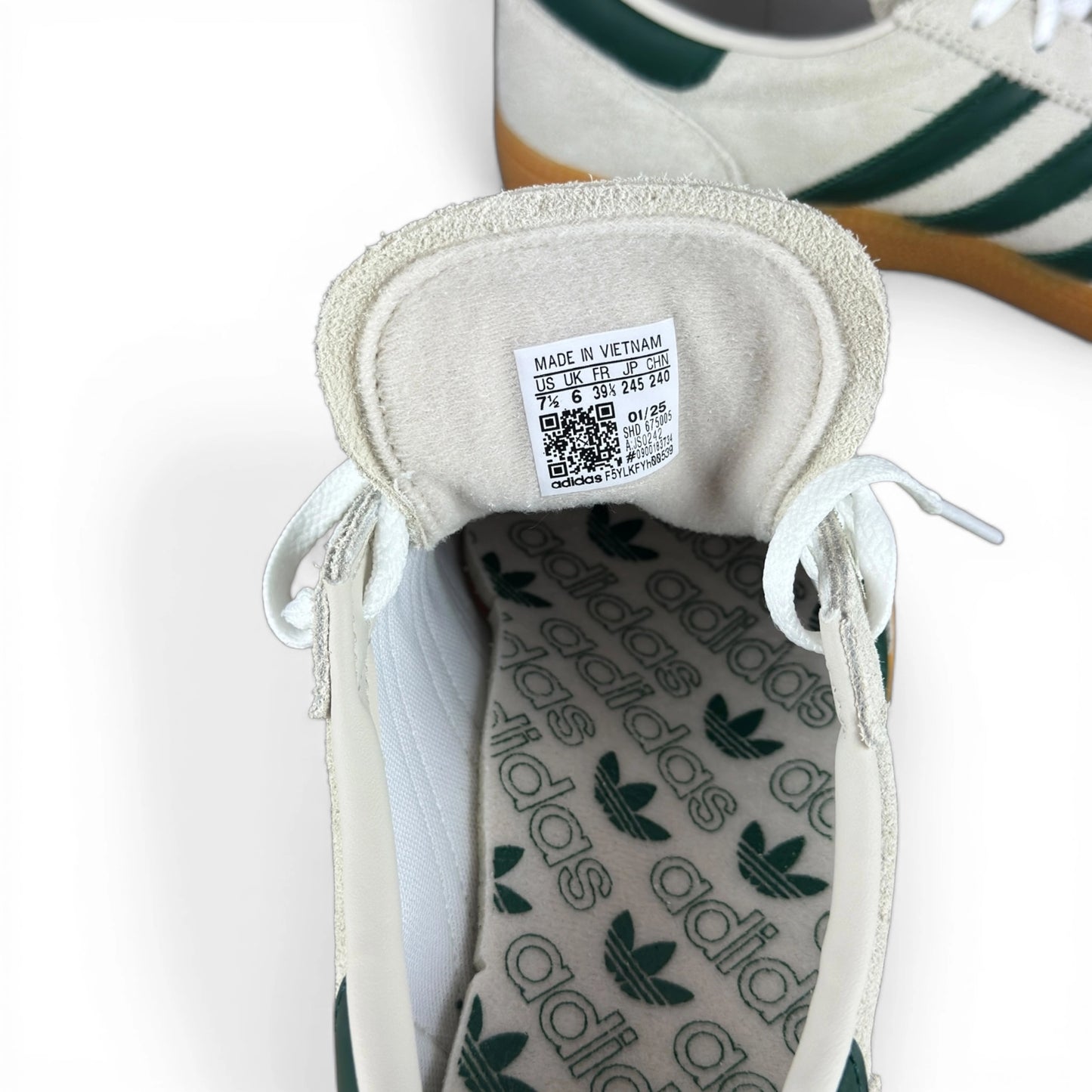 adidas Handball Spezial Alumina Collegiate Green (Women’s) JS0242 – EU 39 1/3, brand new with original box