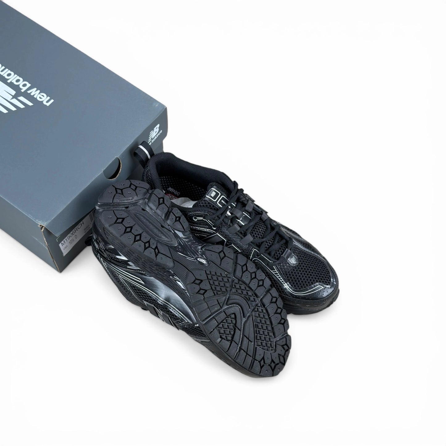 New Balance 1906R Black Grey M1906RCH – EU 44.5, brand new with original box