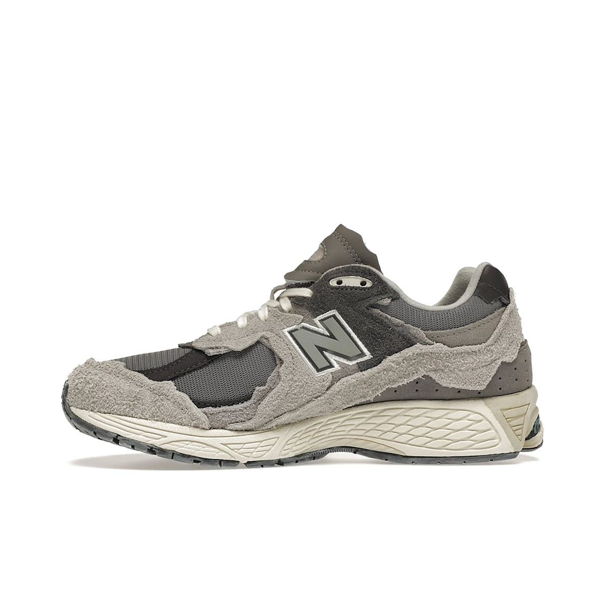 New Balance 2002R Protection Pack in Rain Cloud and grey mesh with leather overlays – image 3 of 4
