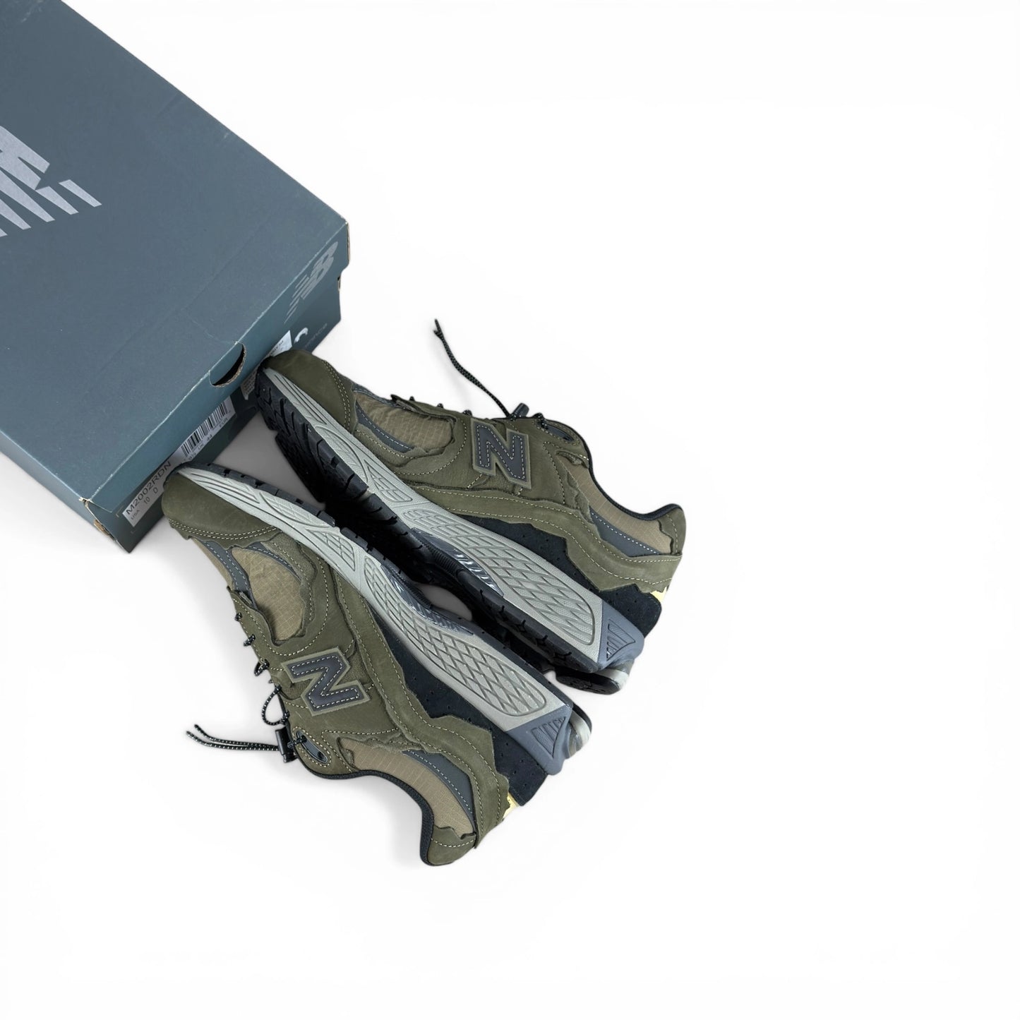 New Balance 2002R Protection Pack Dark Moss M2002RDN – EU 44, brand new with original box