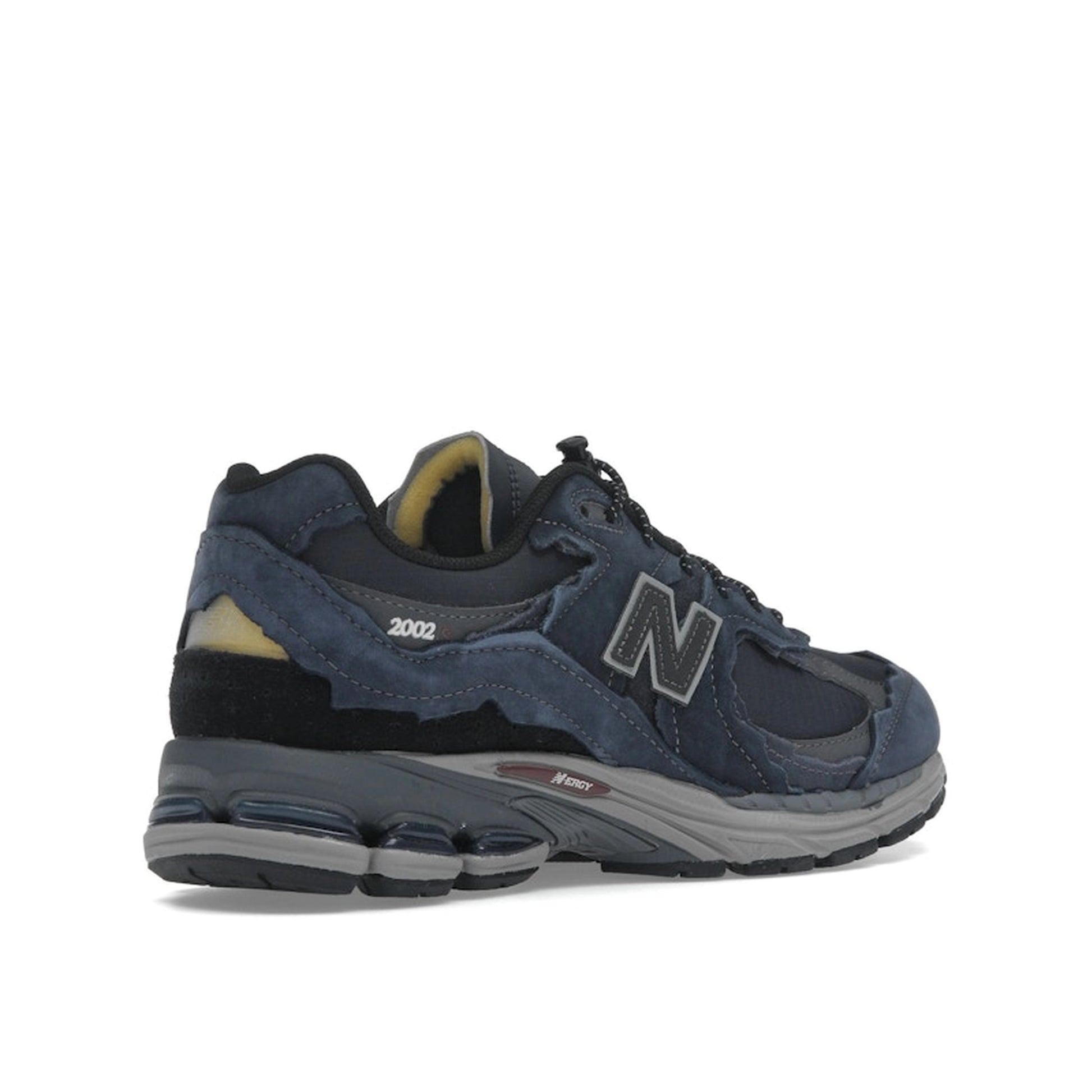 New Balance 2002R Protection Pack sneakers, back view, model M2002RDO in eclipse with grey and black details.