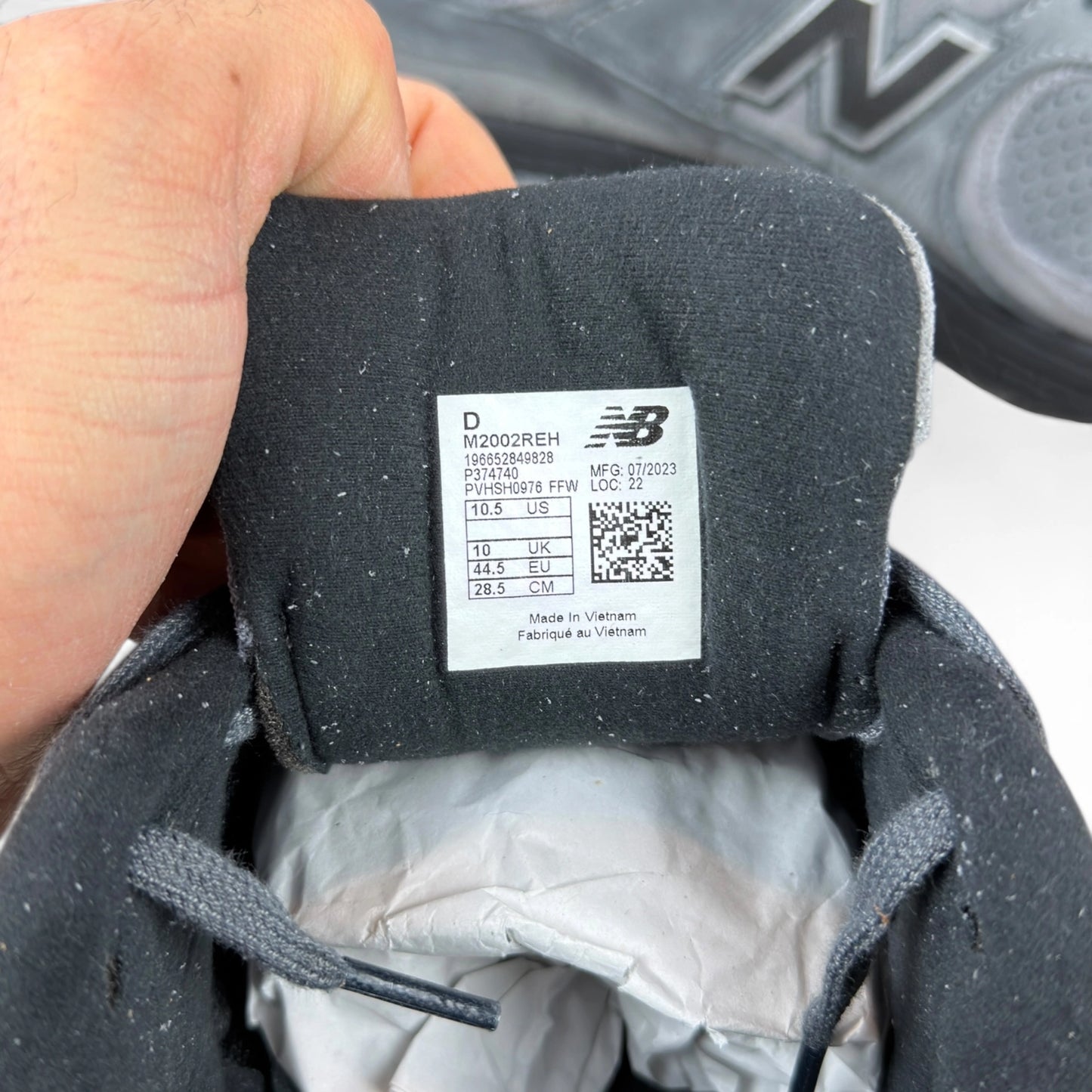 New Balance 2002R Castlerock Black M2002REH – EU 44.5, brand new with original box