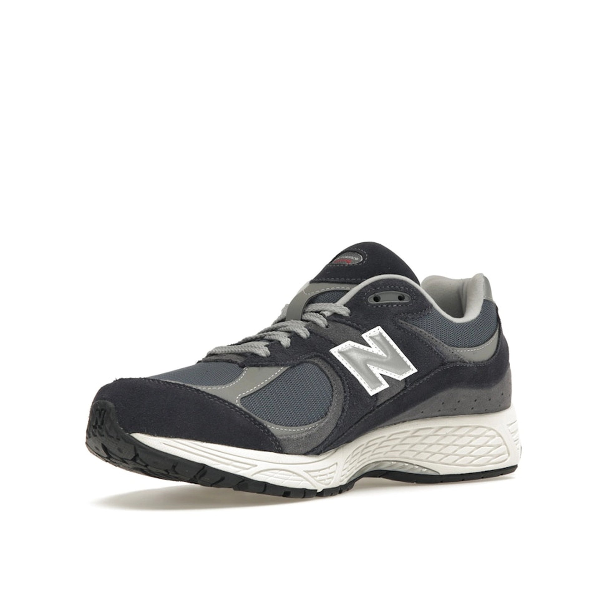 New Balance 2002R, front view, in eclipse and raincloud with suede and mesh upper.