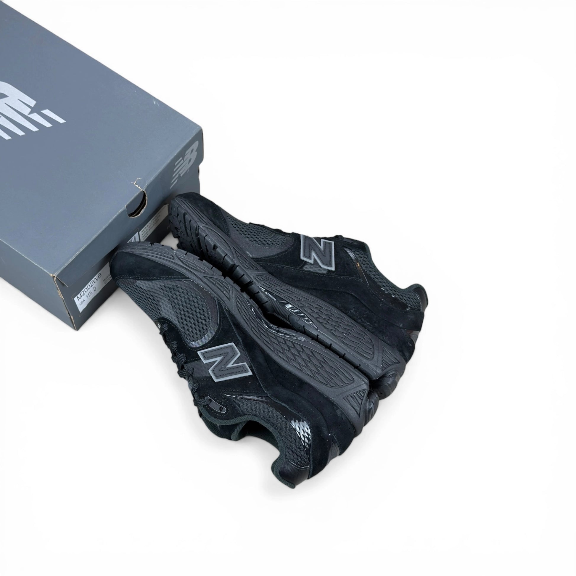 New Balance 2002R Mesh Black Metallic – EU 45.5, brand new authentic pair with box