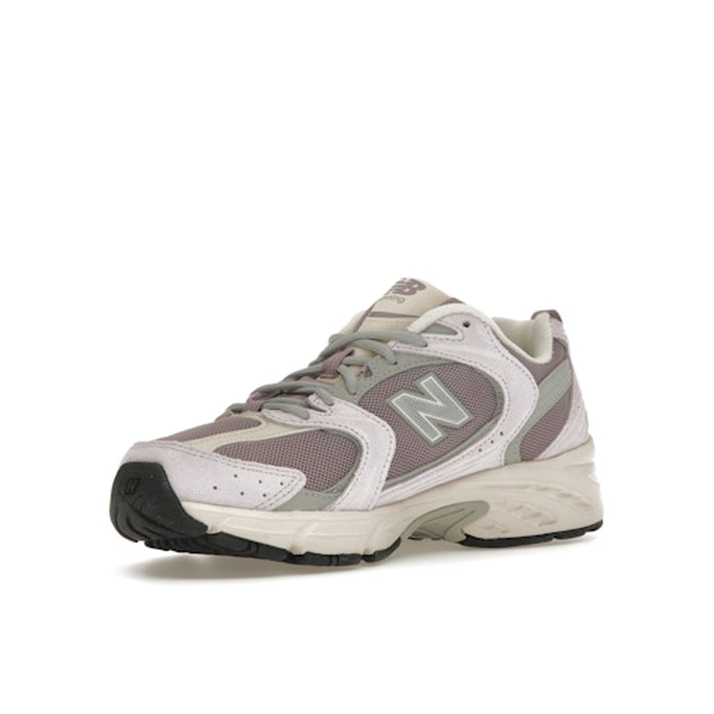 New Balance 530 sneakers, front view, in lilac and viola with white and silver details.
