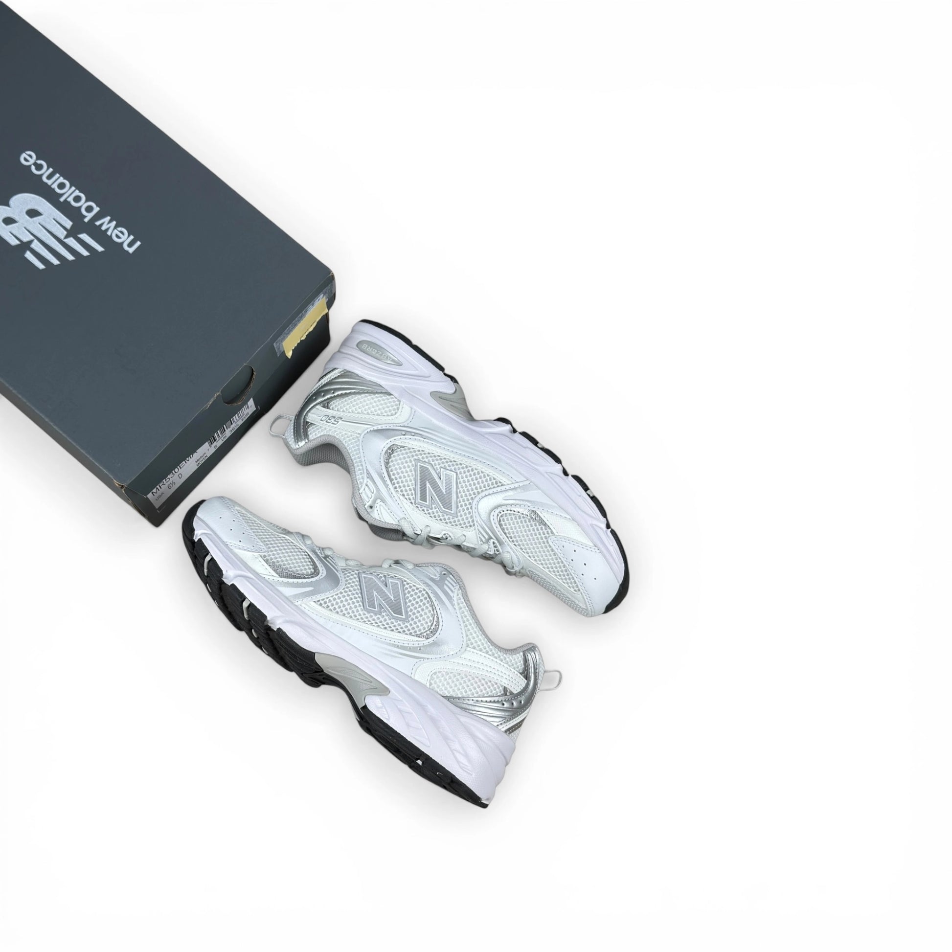 New Balance 530 Munsell White MR530EMA – size EU 39.5, brand new with original box