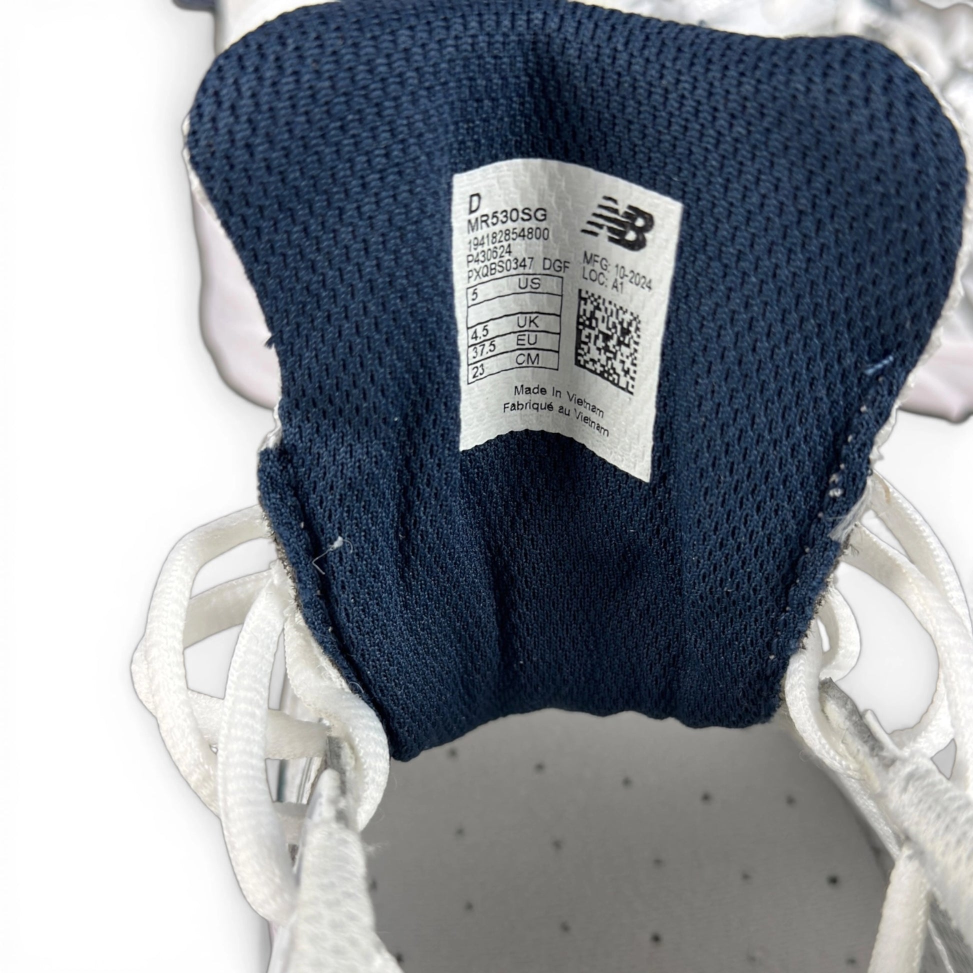New Balance 530 White Silver Navy MR530SG – EU 37.5, brand new with original box