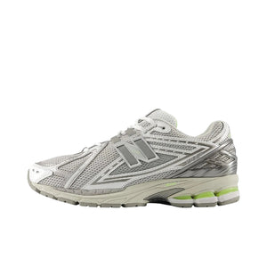 1906R Silver Sneakers