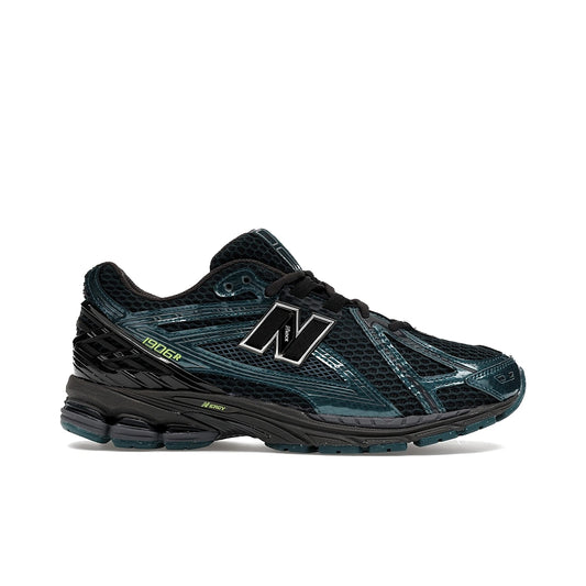 New Balance 1906R men’s sneaker in Medusa Green and Black mesh, suede and denim