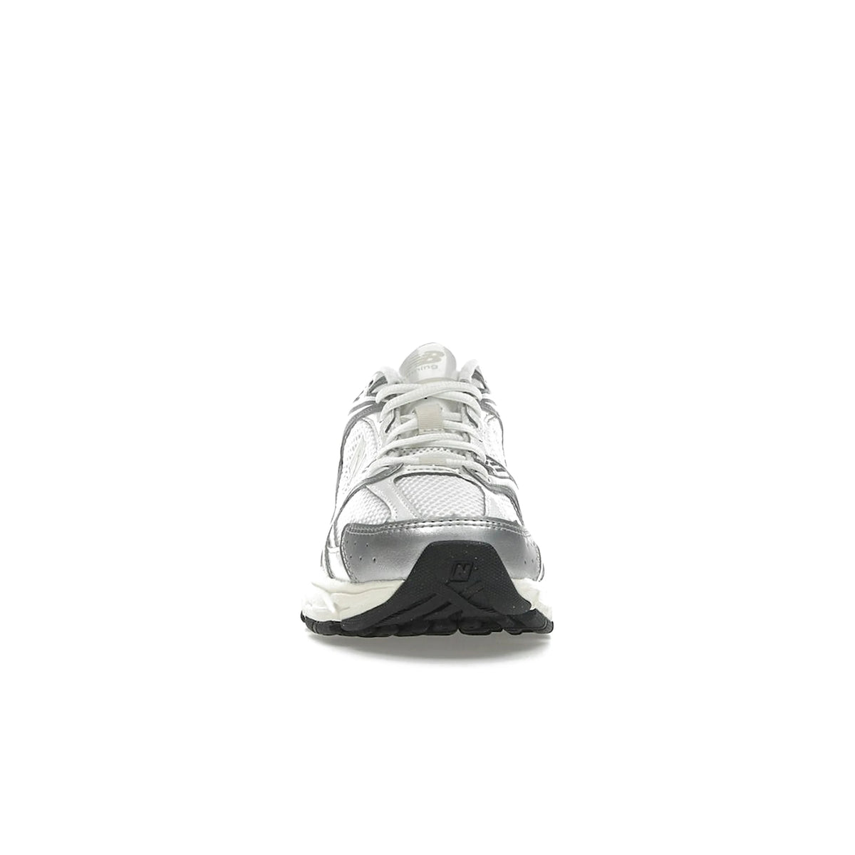 New Balance 530 in silver metallic and linen, textile construction – image 2 of 4