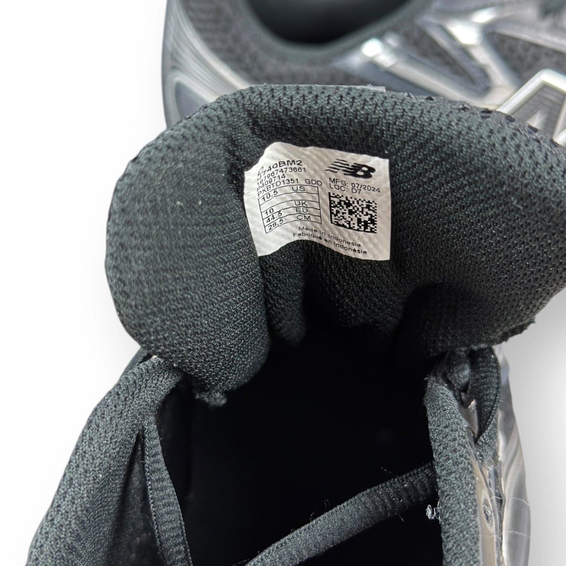 New Balance 740v2 Black Grey Silver U740BM2 – EU 44.5, brand new with original box