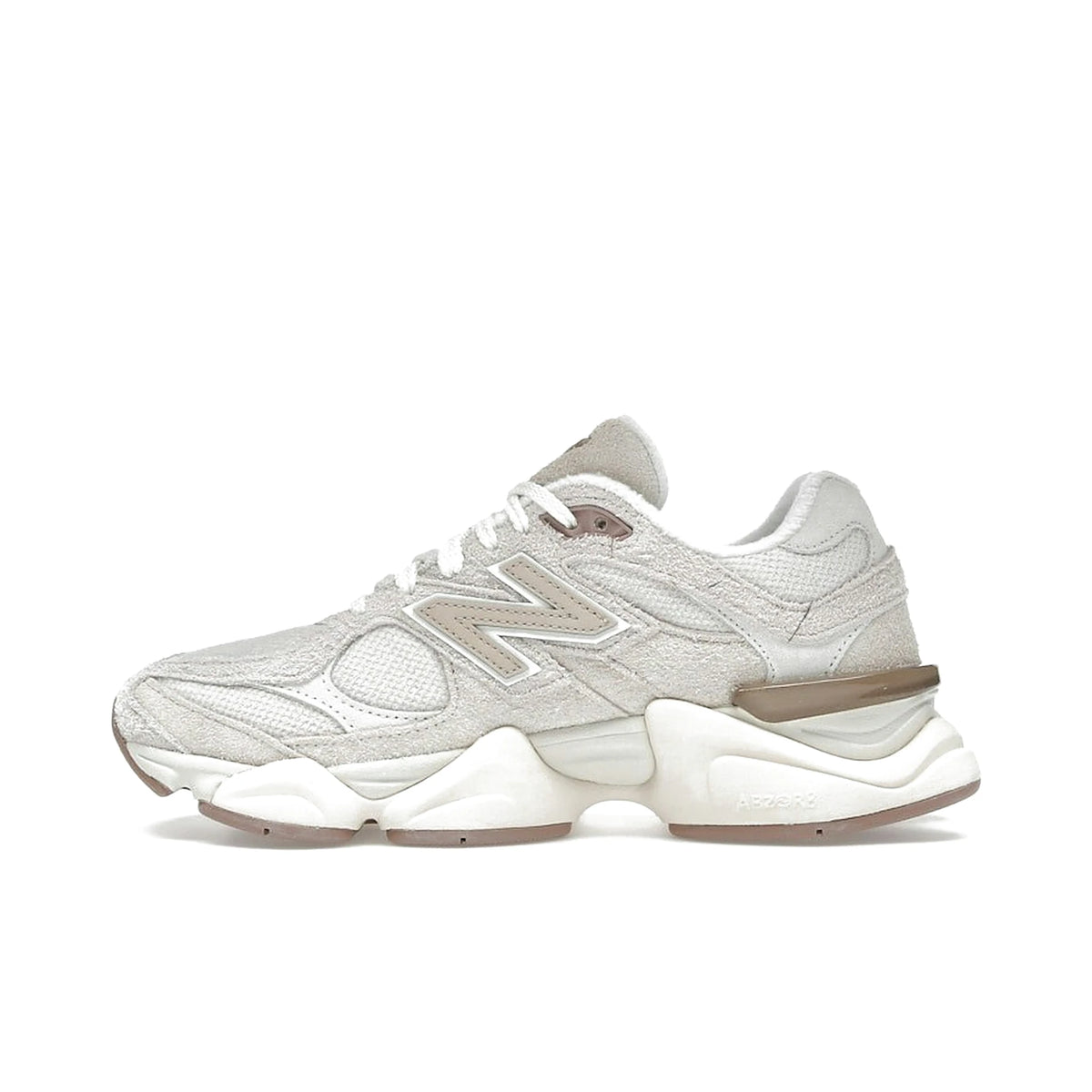 New Balance 9060 men’s shoes in bisque and sea salt mesh and suede – image 3 of 4