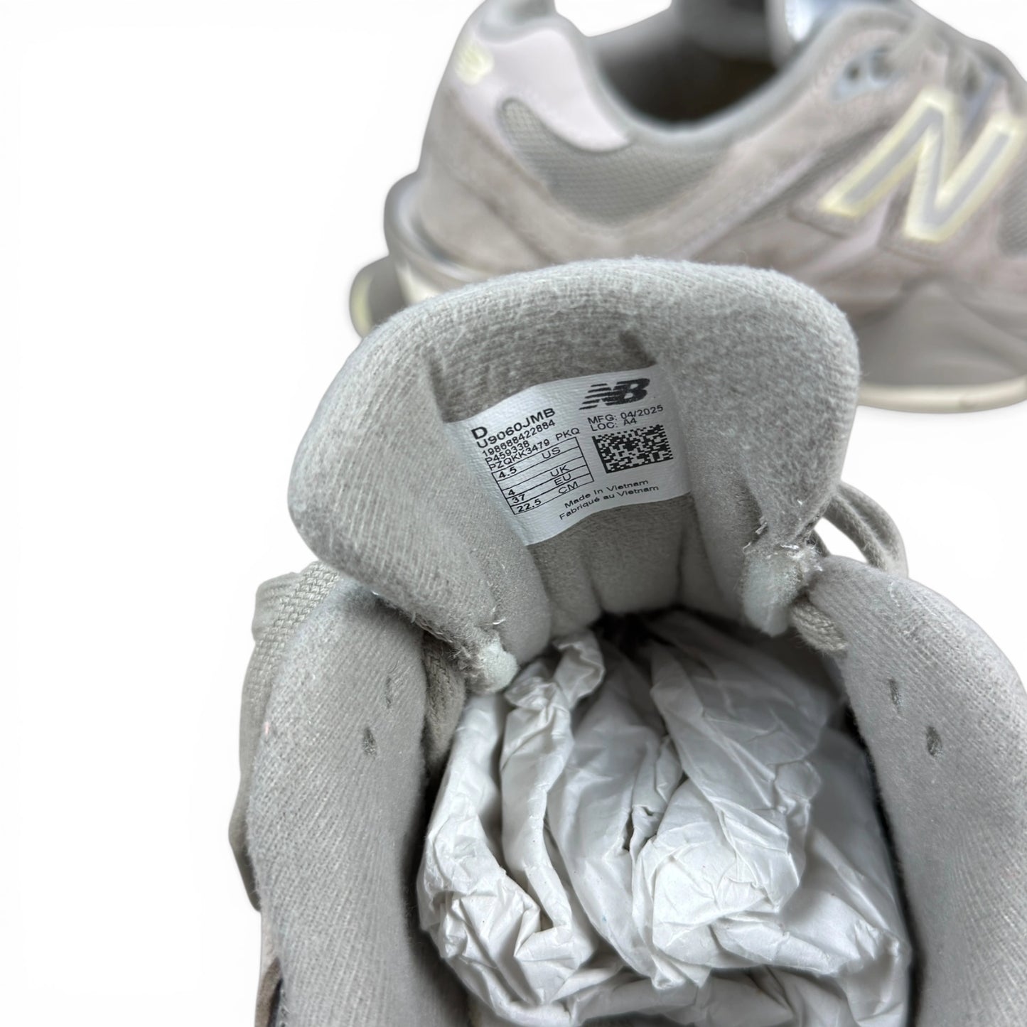 New Balance 9060 Beige Yellow JD Exclusive U9060JMB – EU 37, brand new with original box