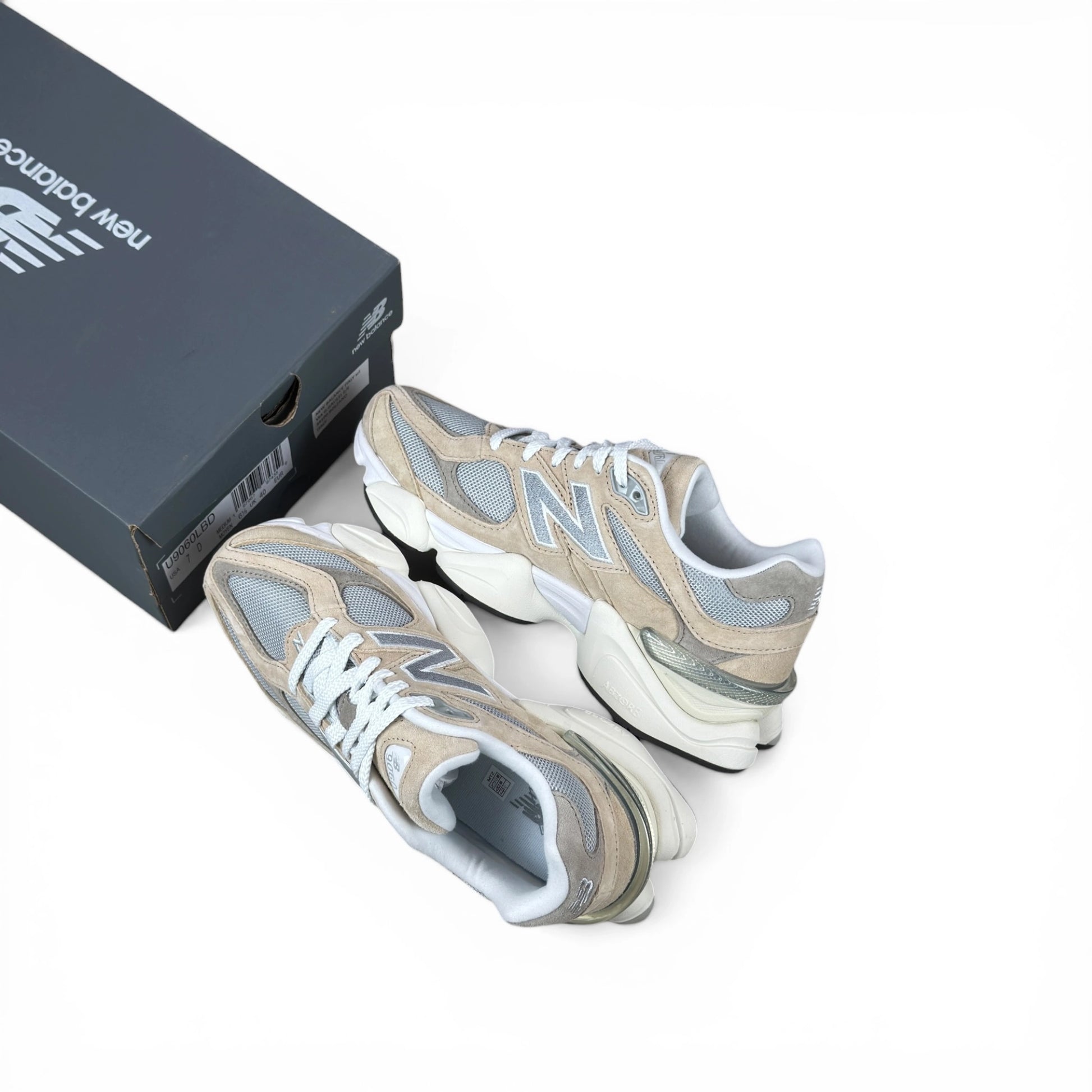 New Balance 9060 Incense Raincloud Arid Stone U9060LBD – EU 40, brand new with original box