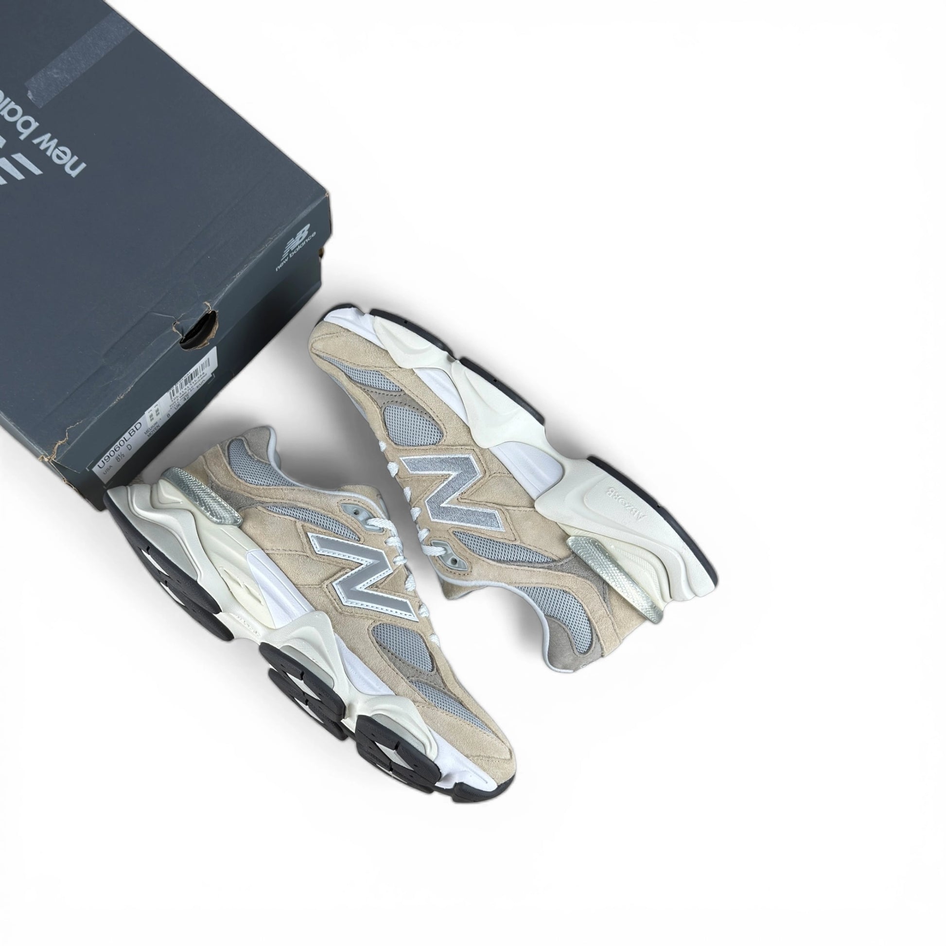 New Balance 9060 Incense Raincloud Arid Stone U9060LBD – EU 42, brand new with original box