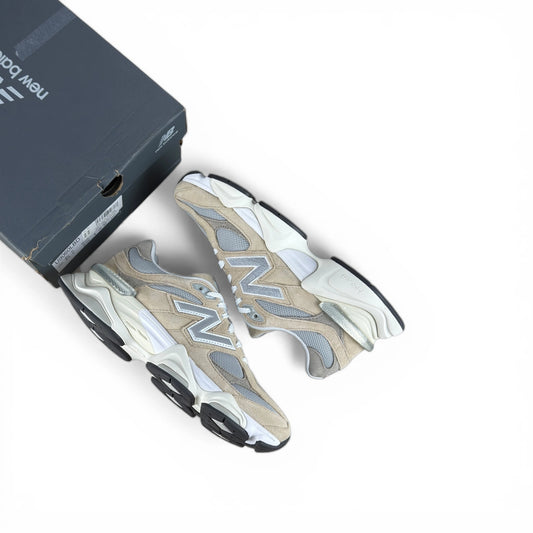 New Balance 9060 Incense Raincloud Arid Stone U9060LBD – EU 42, brand new with original box